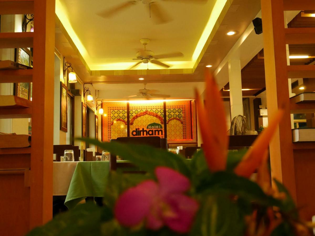Bangtao Beach Chalet Resort Bang Tao Beach  Exterior photo
