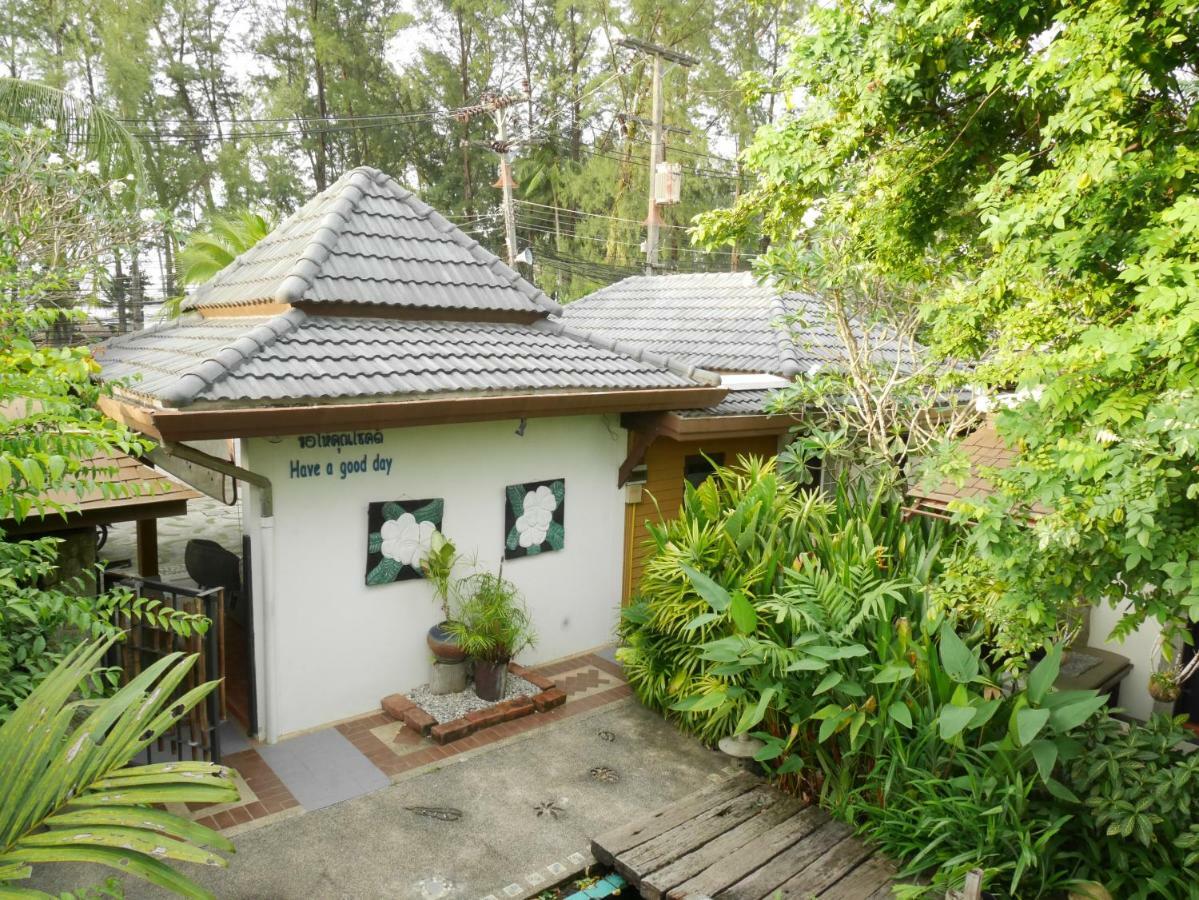 Bangtao Beach Chalet Resort Bang Tao Beach  Exterior photo
